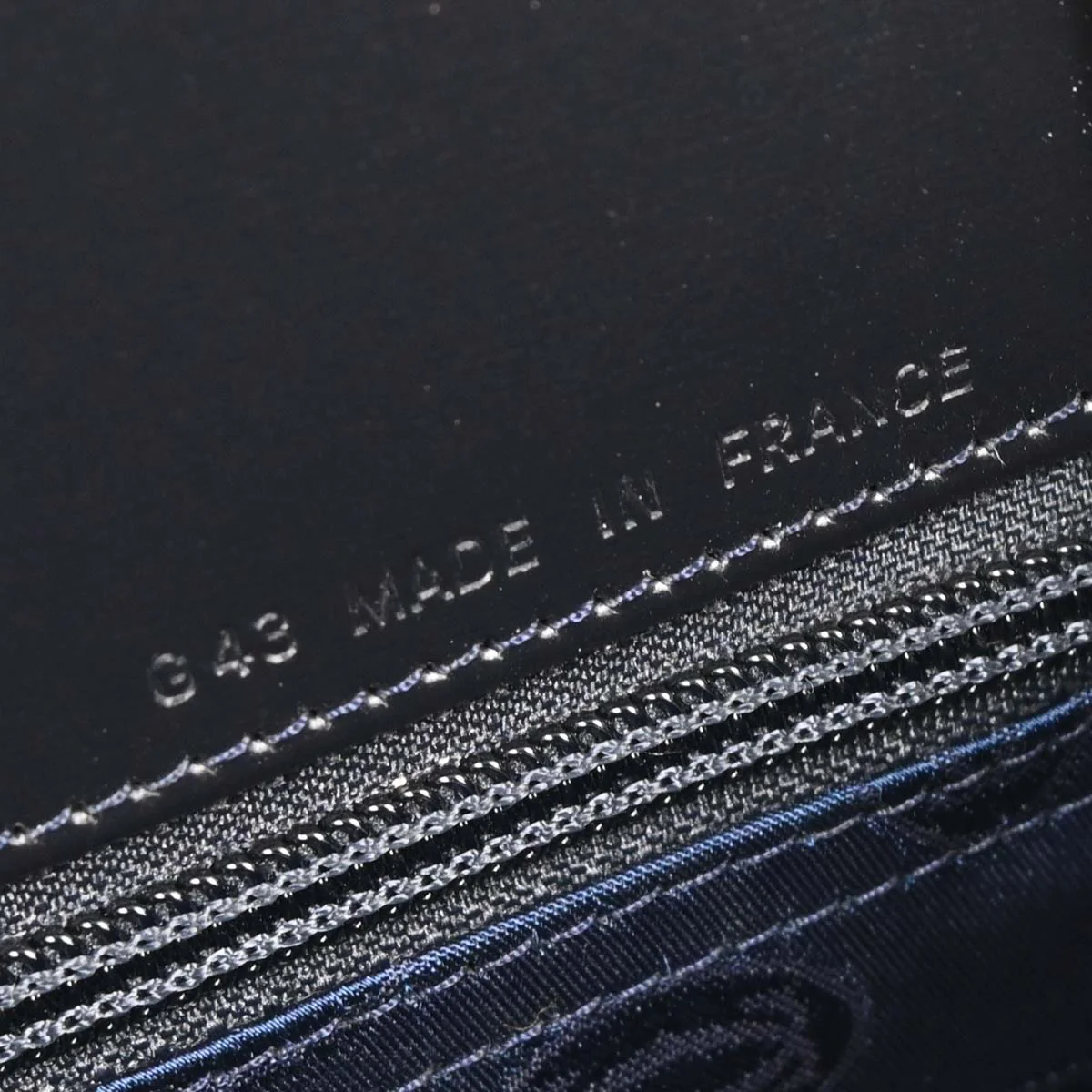Cartier Navy Sapphire Handbag - Image 10