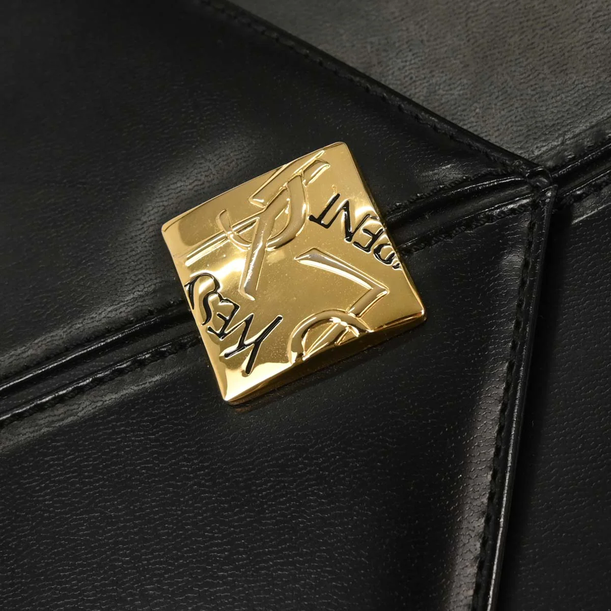 Yves Saint Laurent Black Handbag - Image 4