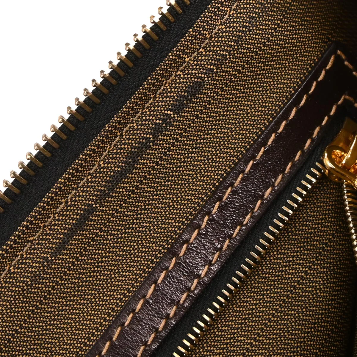 Fendi Brown Canvas Zucca Handbag - Image 9