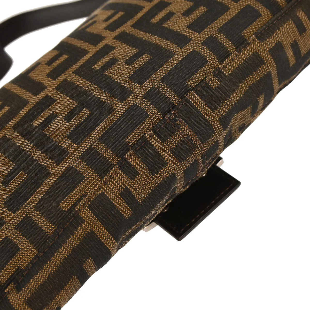 Fendi Brown Canvas Zucca Baguette Handbag - Image 4