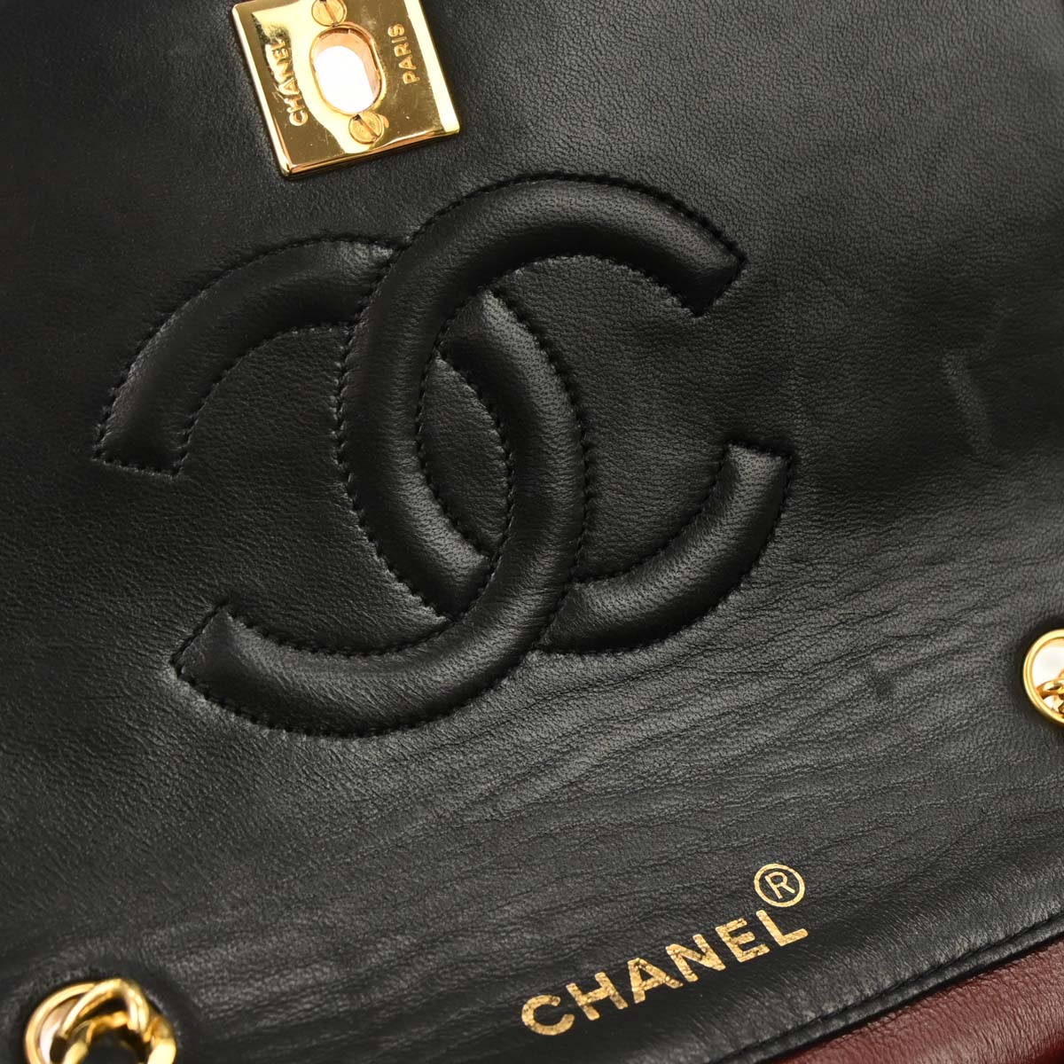 Chanel 1989-1991 Black Lambskin Turnlock Mini Full Flap Shoulder Bag - Image 6