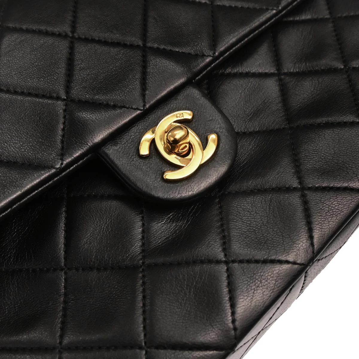 Chanel 1989-1991 Black Lambskin Classic Square Flap Shoulder Bag 20 - Image 4