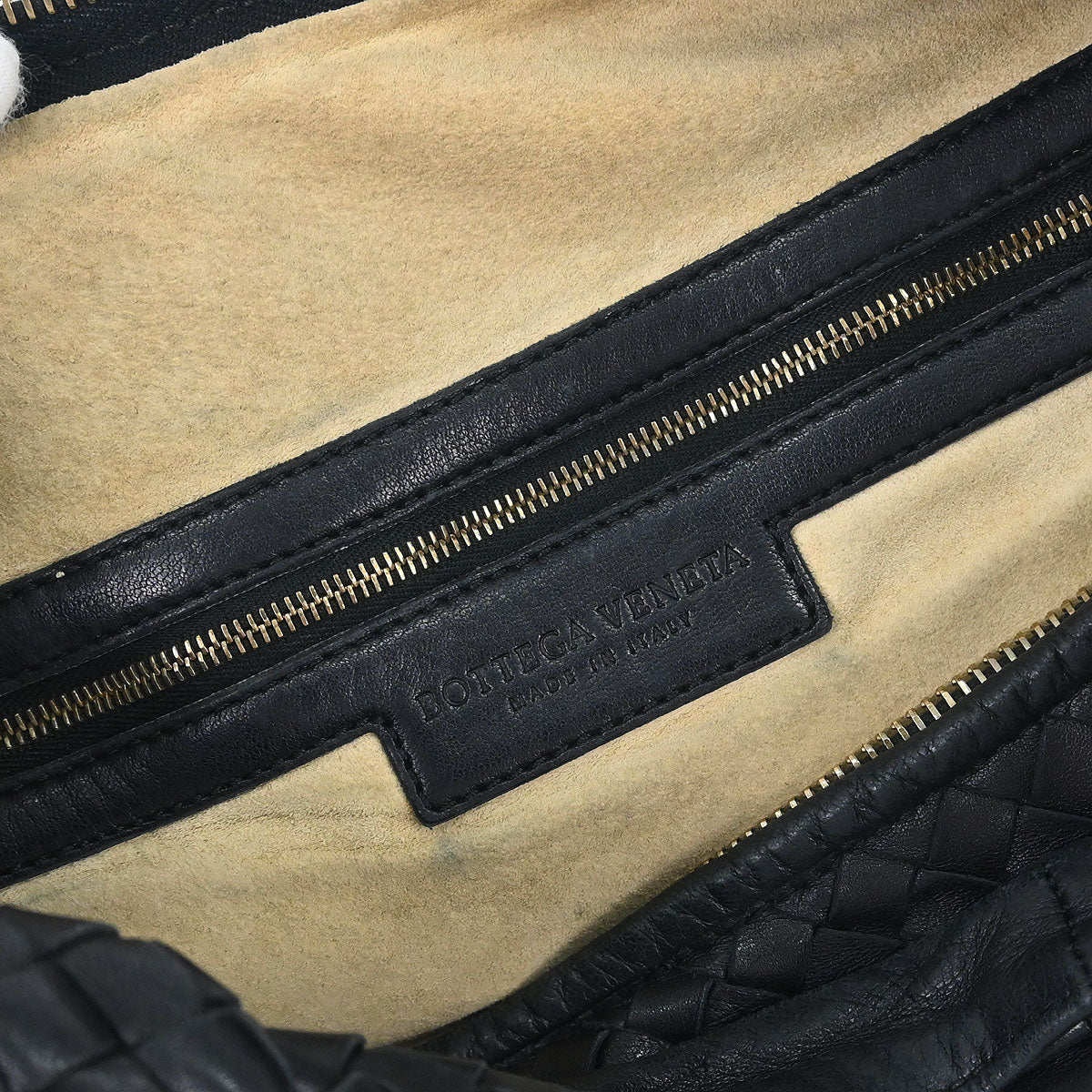 Bottega Veneta Black Lambskin Intrecciato Hobo Handbag - Image 8