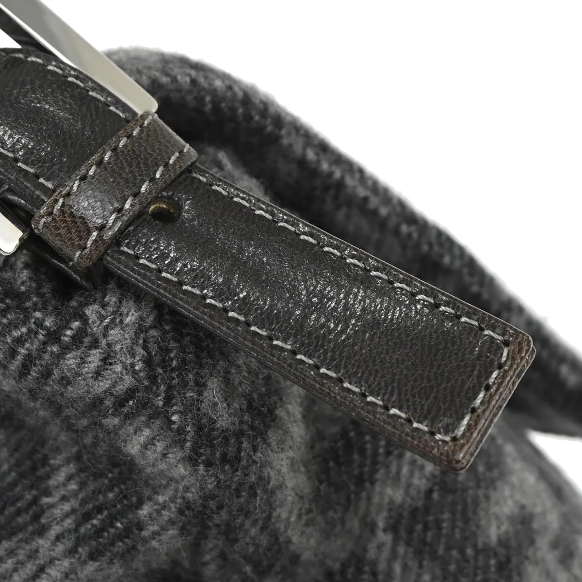 Fendi Gray Cashmere Mamma Baguette Handbag - Image 5