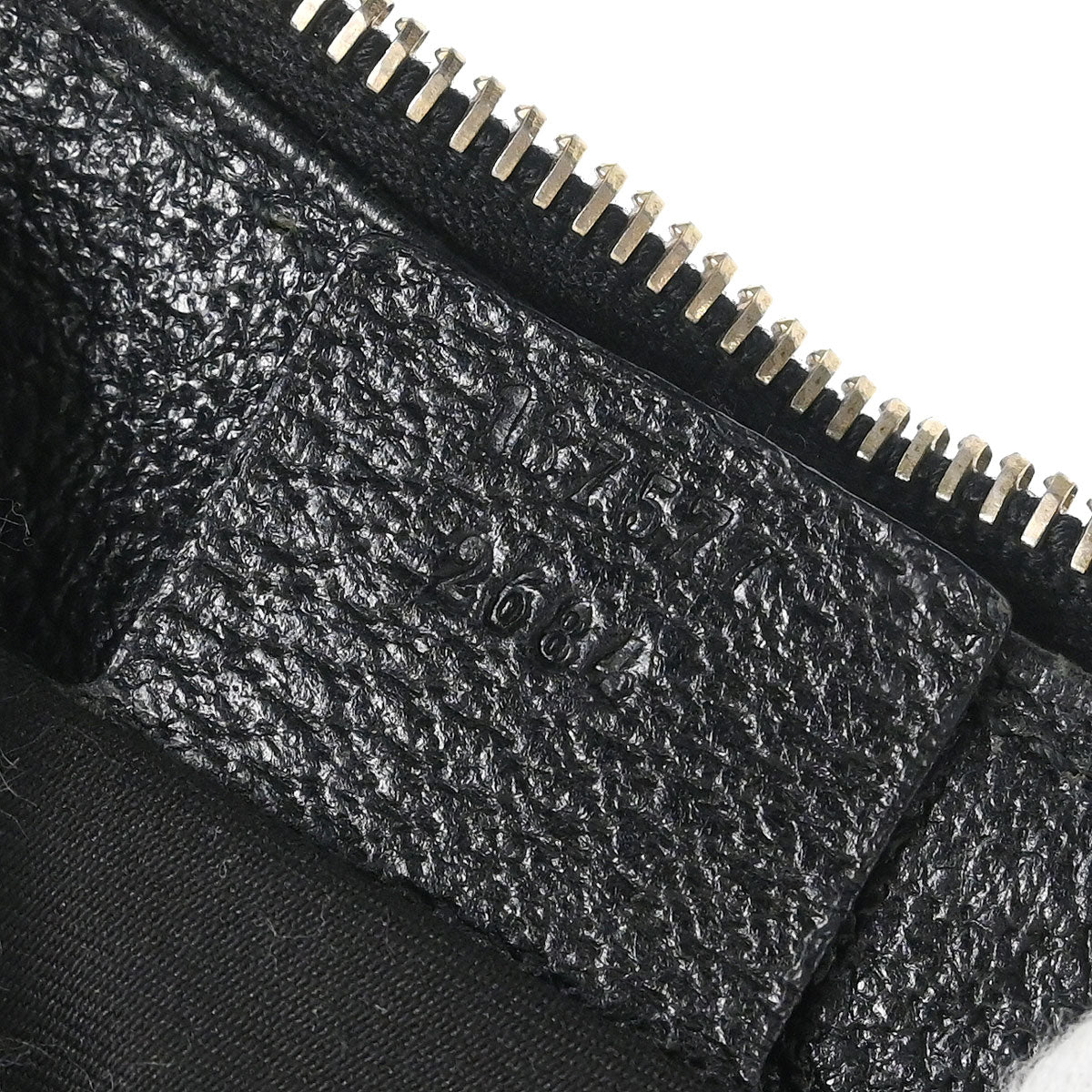 Gucci Black GG Handbag - Image 9