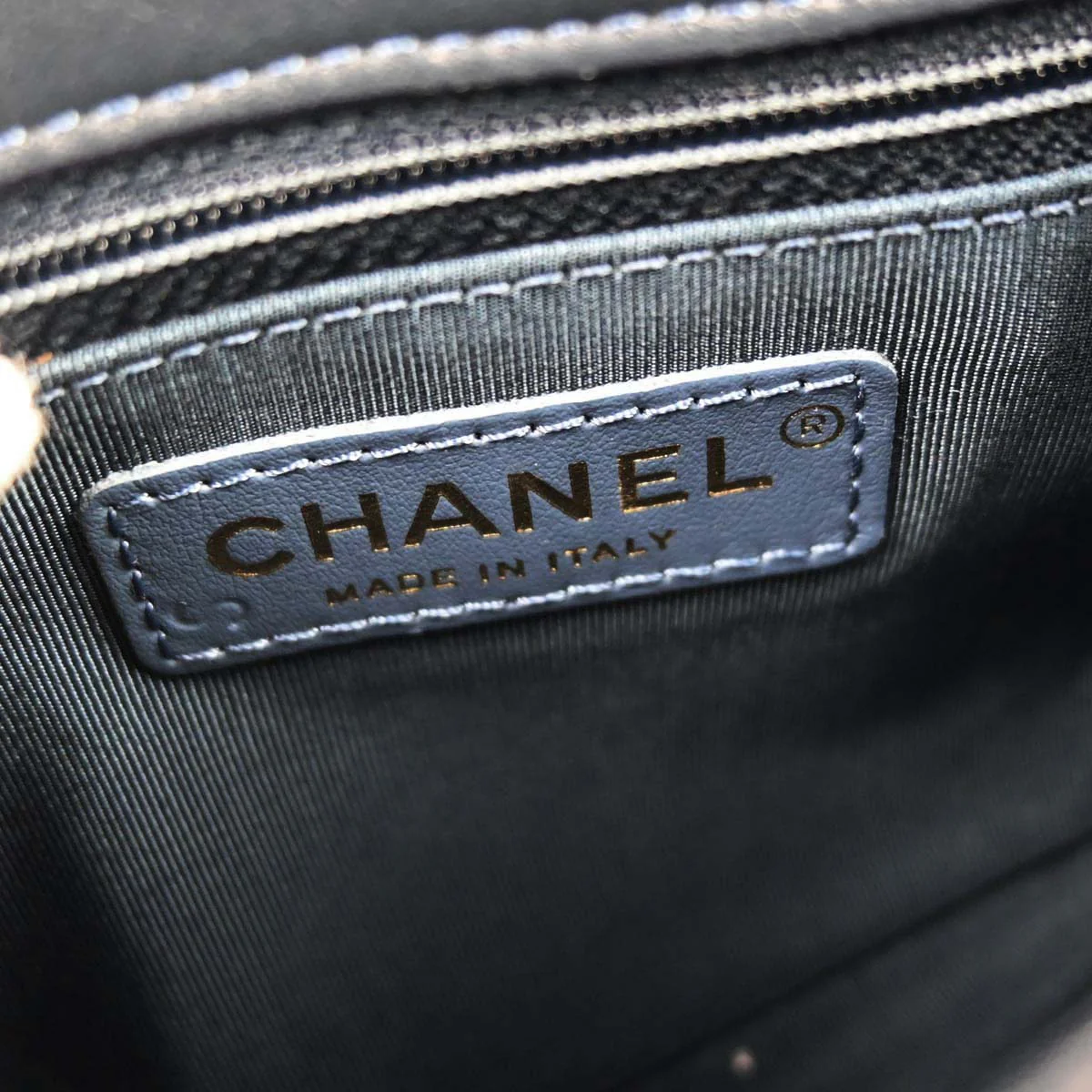 Chanel 2019 Navy Calfskin Top Handle 2way Shoulder Handbag - Image 9