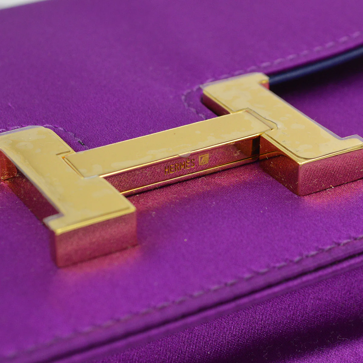 Hermes * 2010 Purple Silk Pochette Mini Constance - Image 3