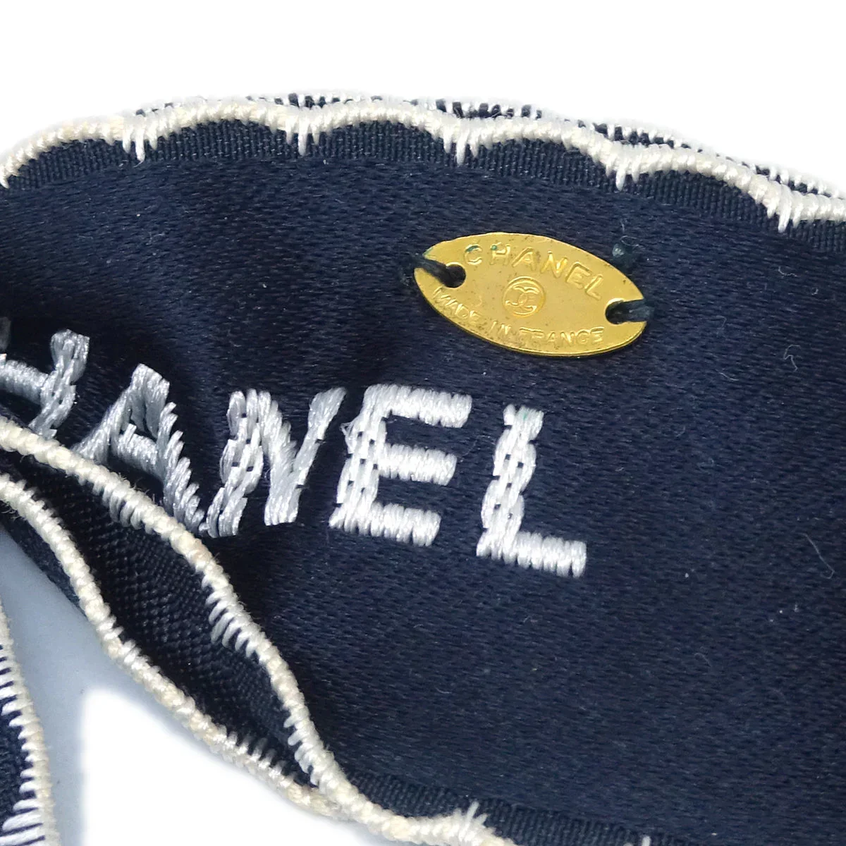 Chanel Bow Brooch Pin Black - Image 2