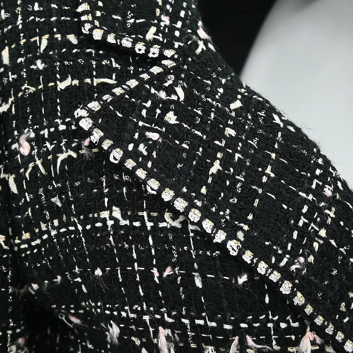 Chanel 2005 Black & White "Devil Wears Prada" Jacket #34 - Image 5