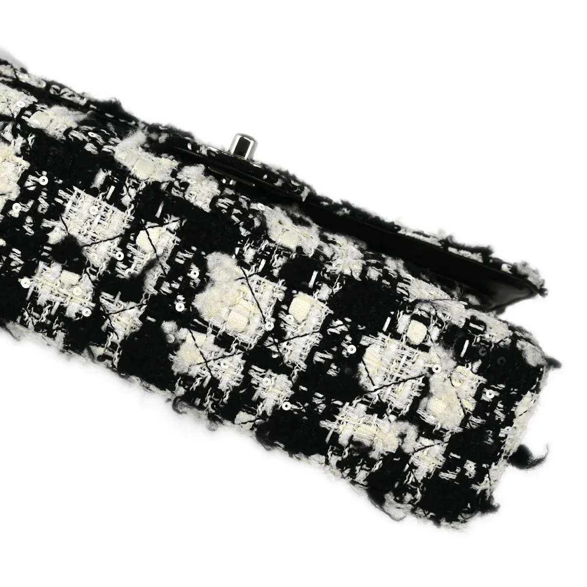 Chanel 2004-2005 White Black Tweed Medium Classic Double Flap Shoulder Bag - Image 3
