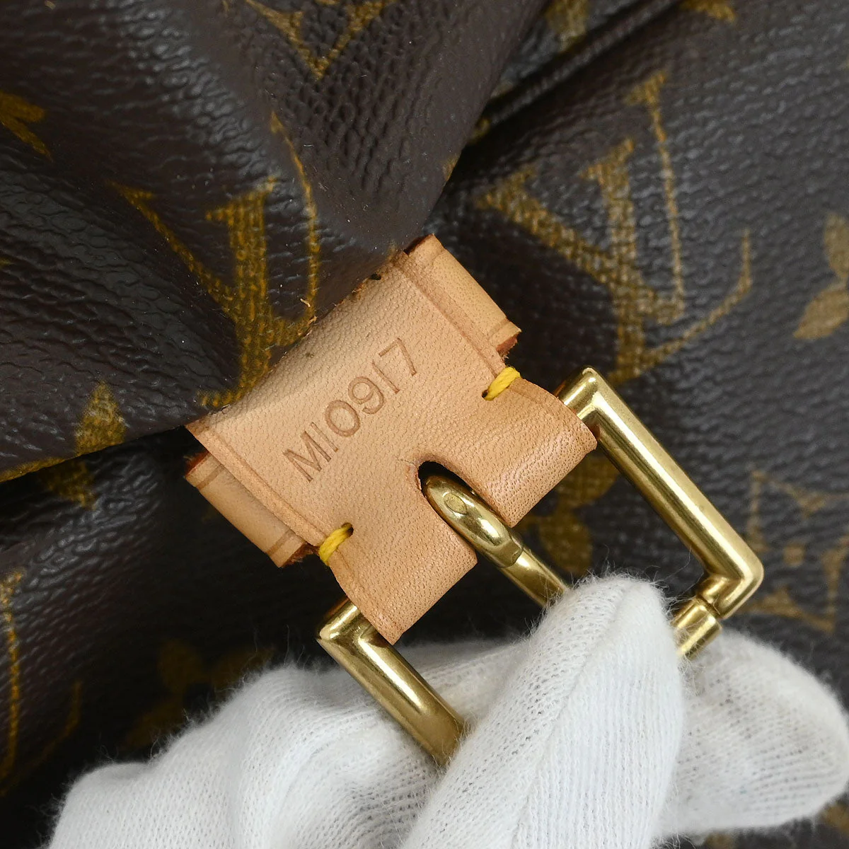 Louis Vuitton Monogram Montsouris GM Backpack M51135 - Image 10