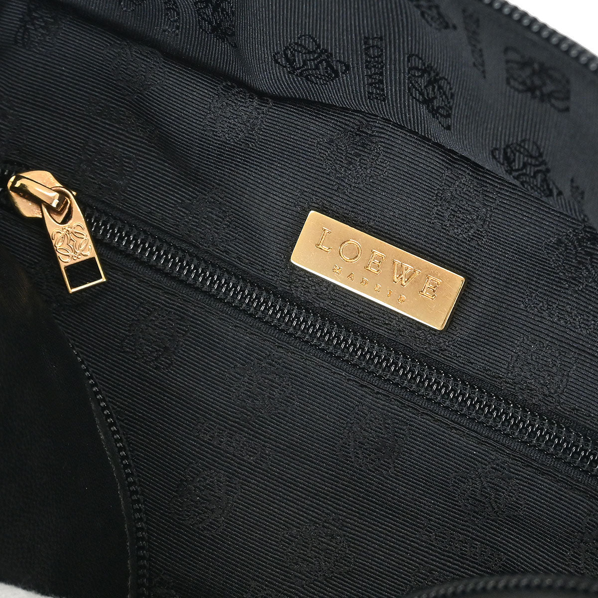 Loewe Black Lambskin Handbag - Image 9