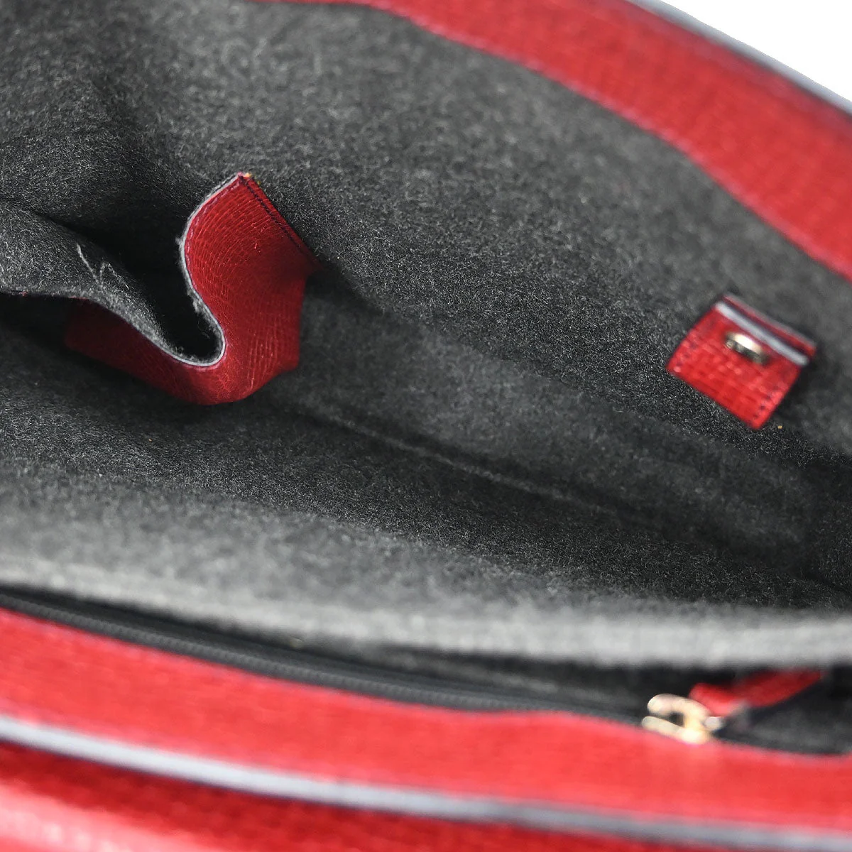 Loewe Bordeaux Leather Shoulder Bag - Image 8