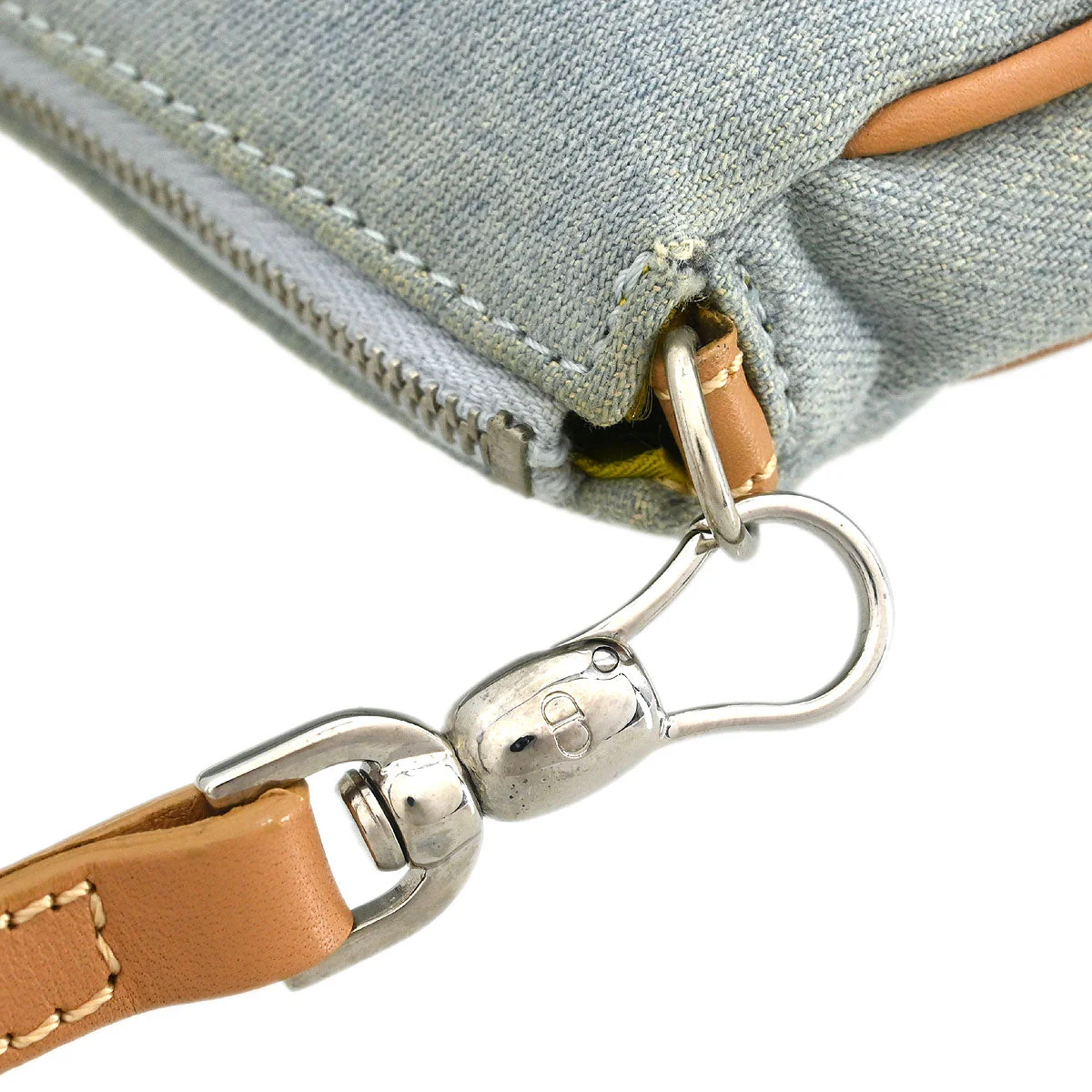 Christian Dior Light Blue Denim Saddle Handbag - Image 5