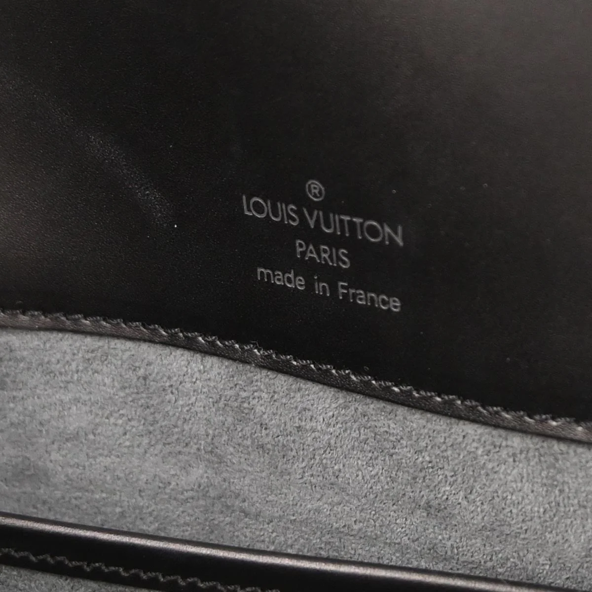 Louis Vuitton 1999 Black Epi Nocturne GM Shoulder Bag M52172 - Image 8