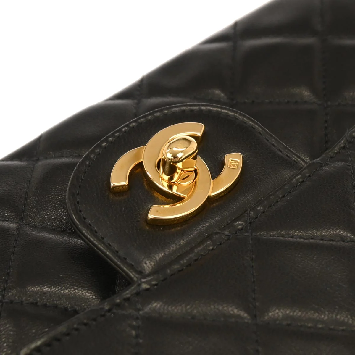 Chanel 1996-1997 Black Lambskin Single Flap Shoulder Bag - Image 5