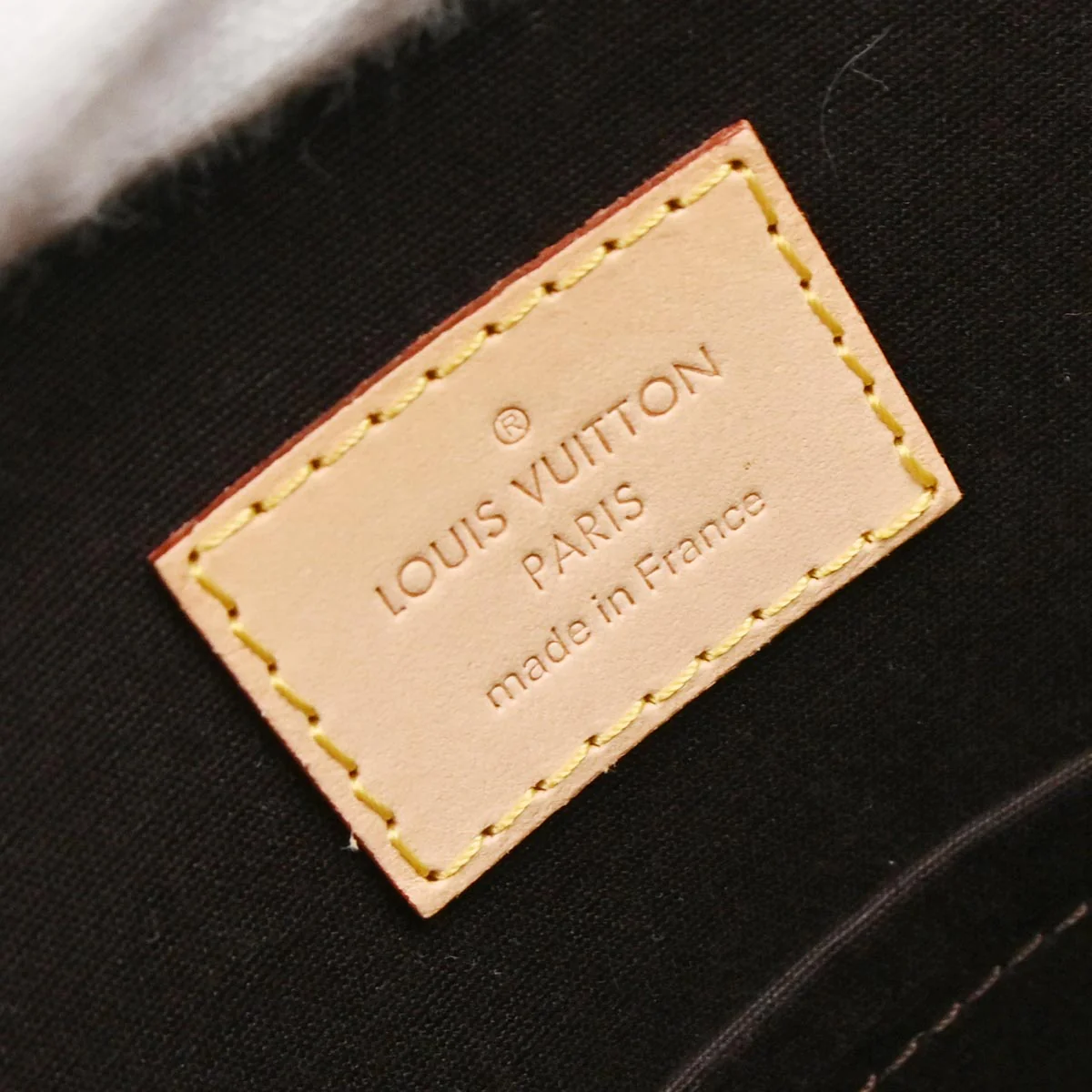Louis Vuitton 2008 Purple Monogram Vernis Bellevue PM Handbag M93585 - Image 9