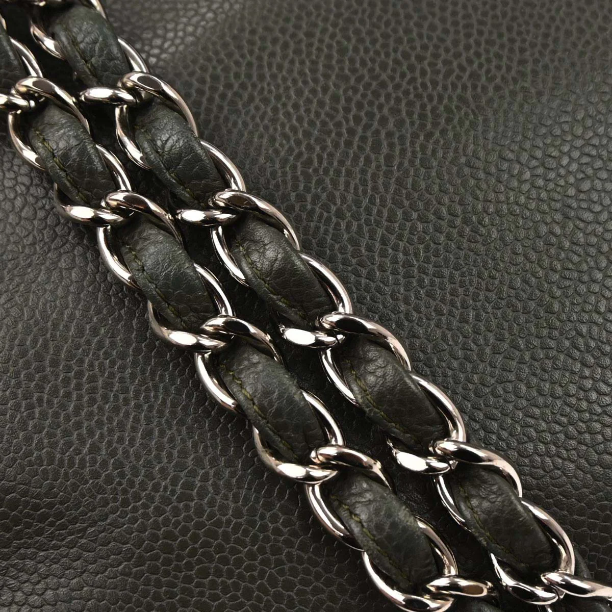 Chanel 2011 Gray Calfskin Shoulder Bag - Image 4