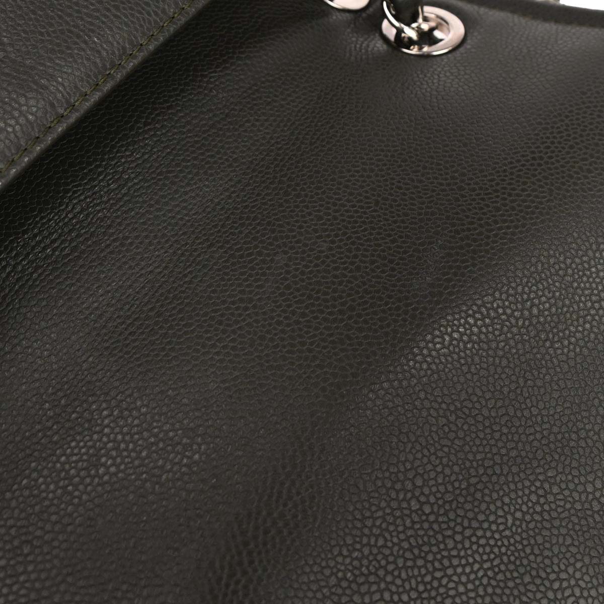 Chanel 2011 Gray Calfskin Shoulder Bag - Image 7