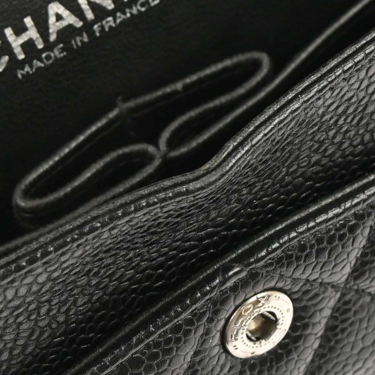 Chanel 2000-2002 Black Caviar Skin Small Classic Double Flap Shoulder Bag - Image 7