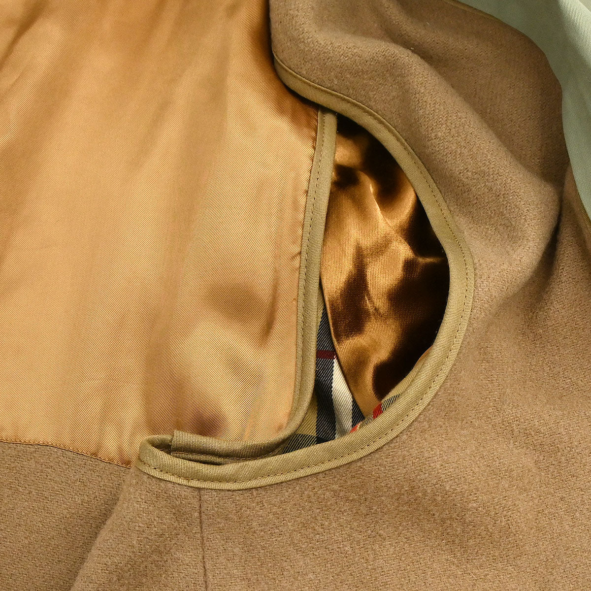 Burberrys Trench Coat Khaki #50 - Image 14