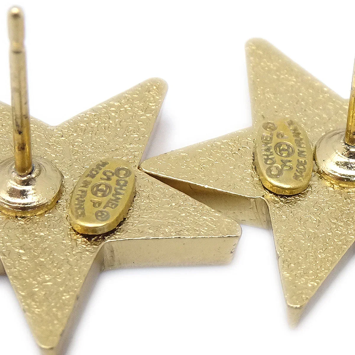 Chanel Star Piercing Earrings Gold 01P - Image 4