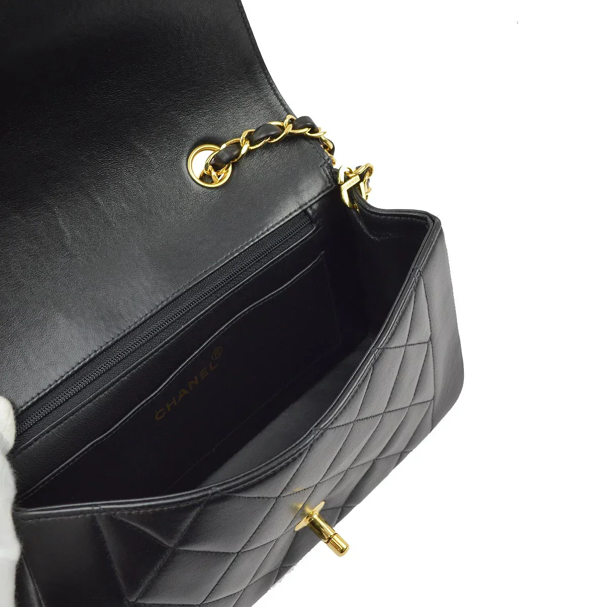 Chanel 1996-1997 Black Lambskin Small Diana Shoulder Bag - Image 4