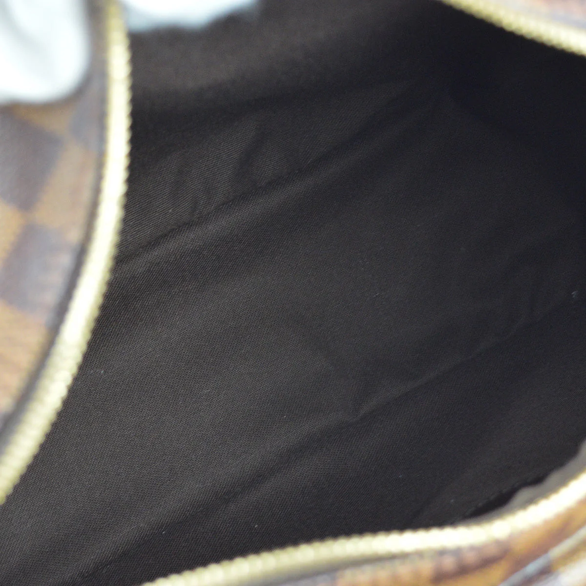 Louis Vuitton 2010 Damier Naviglio Shoulder Bag N45255 - Image 8