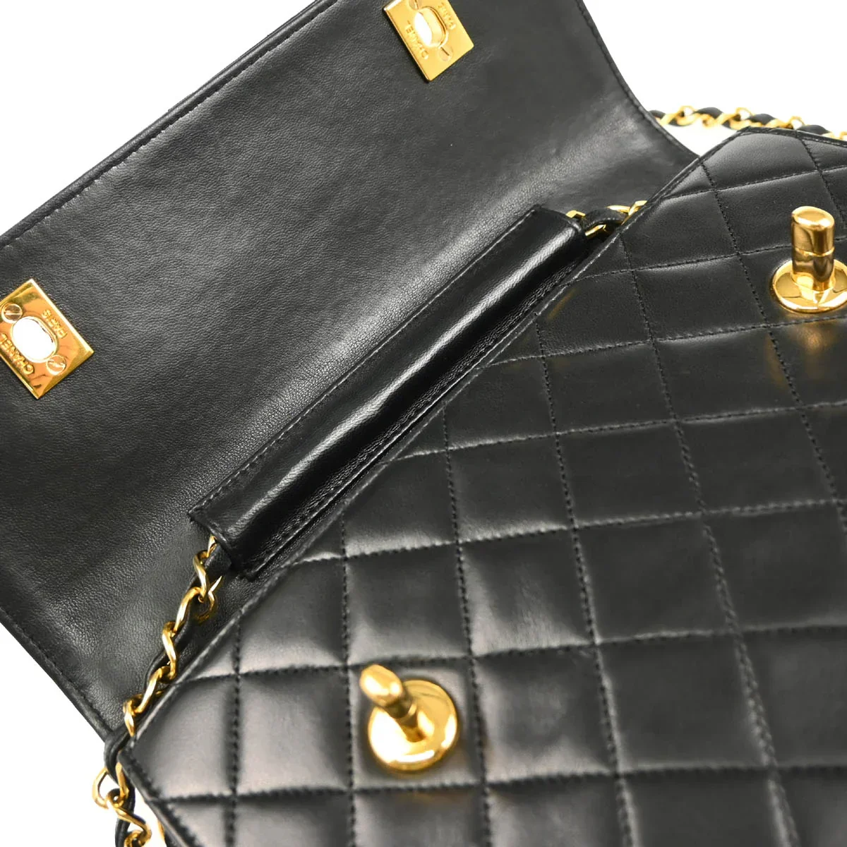 Chanel 1989-1991 Black Lambskin Double Turnlock Shoulder Bag - Image 8