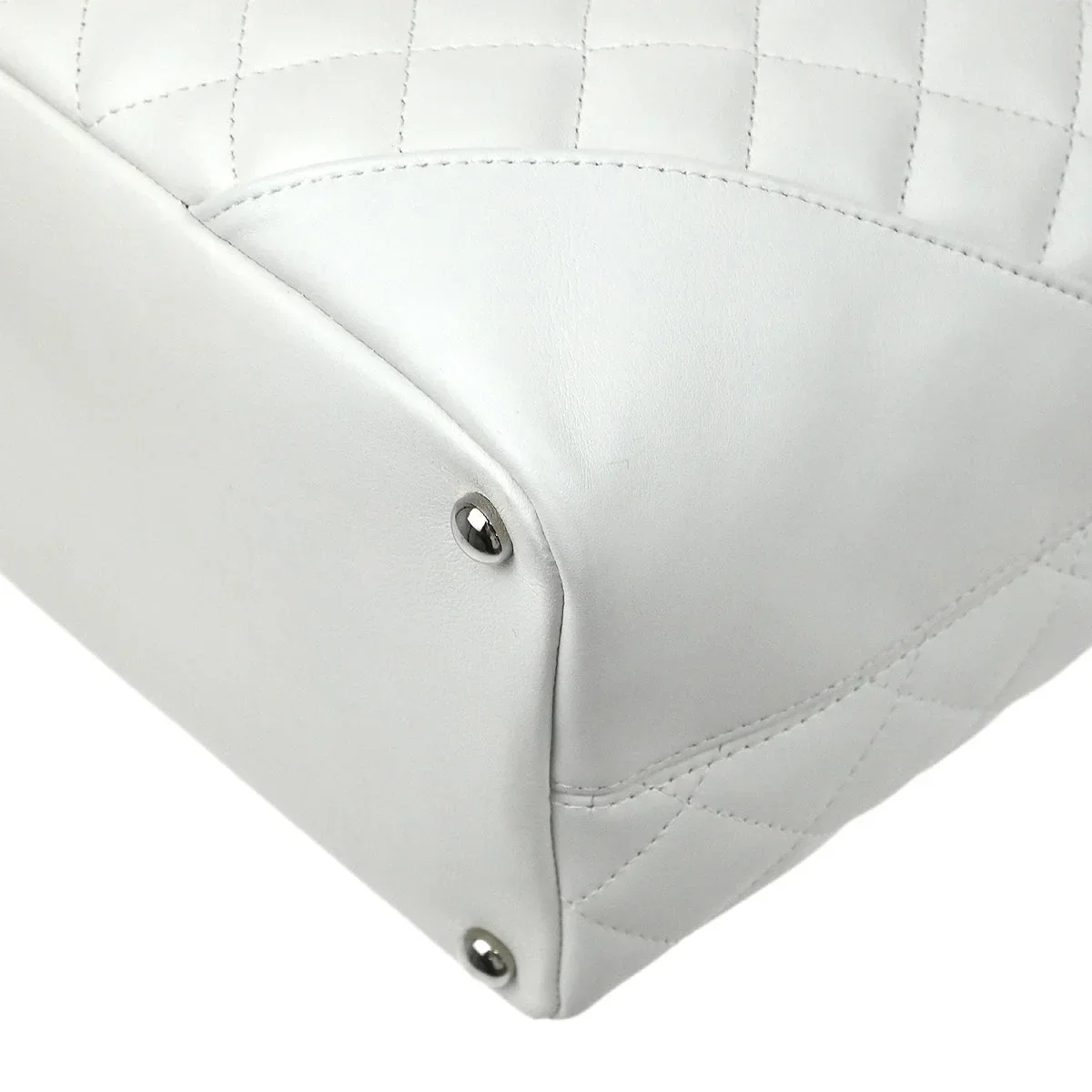 Chanel * 2005-2006 White Calfskin Cambon Ligne Tote Handbag - Image 5