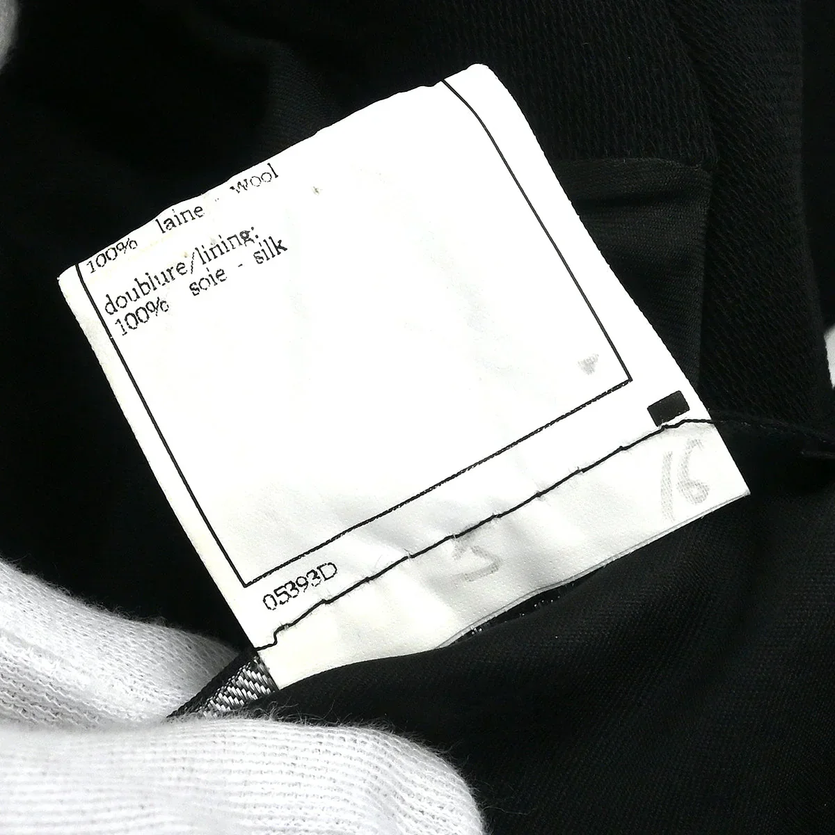 Chanel 1997 Jacket Black #36 - Image 10