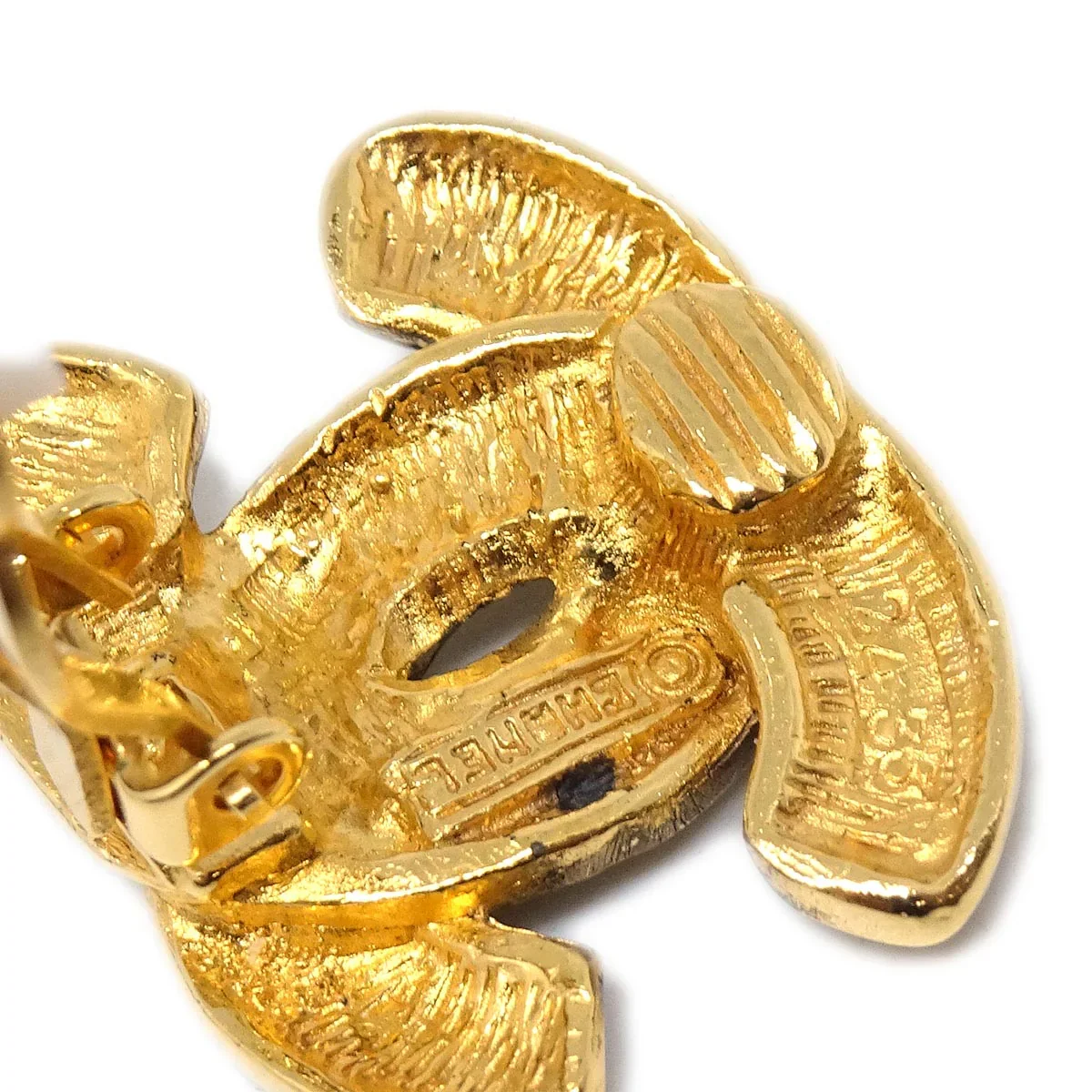 Chanel Gold CC Earrings Clip-On 2433 - Image 3
