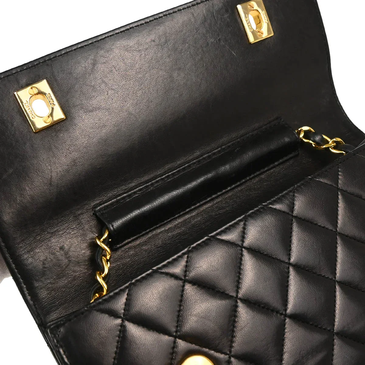 Chanel 1989-1991 Black Lambskin Double Turnlock Shoulder Bag - Image 8