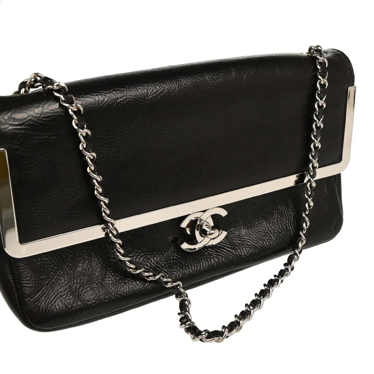 Chanel 2006-2008 Black Patent Leather Shoulder Bag - Image 3