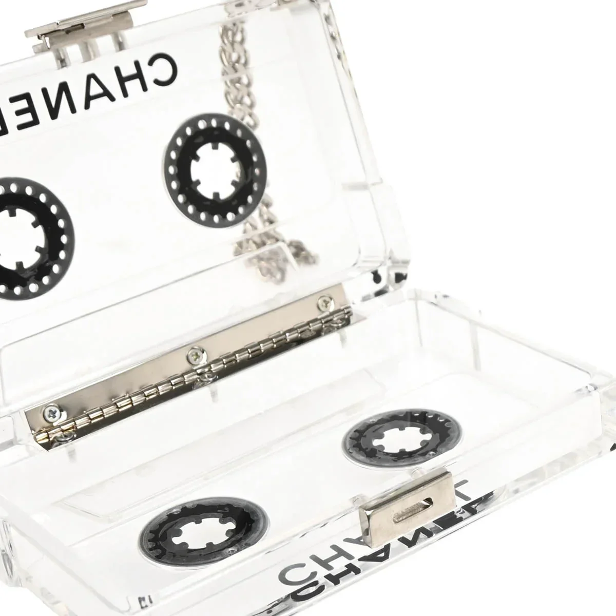 Chanel 2004 Clear Lucite Cassette Tape Minaudière Clutch Silver Hardware - Image 5