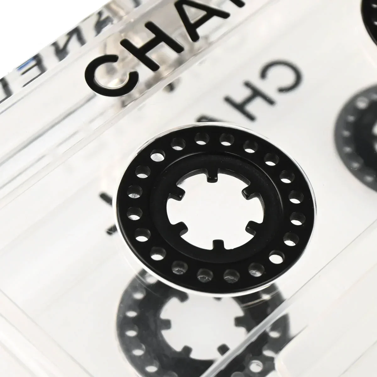 Chanel 2004 Clear Lucite Cassette Tape Minaudière Clutch Silver Hardware - Image 7