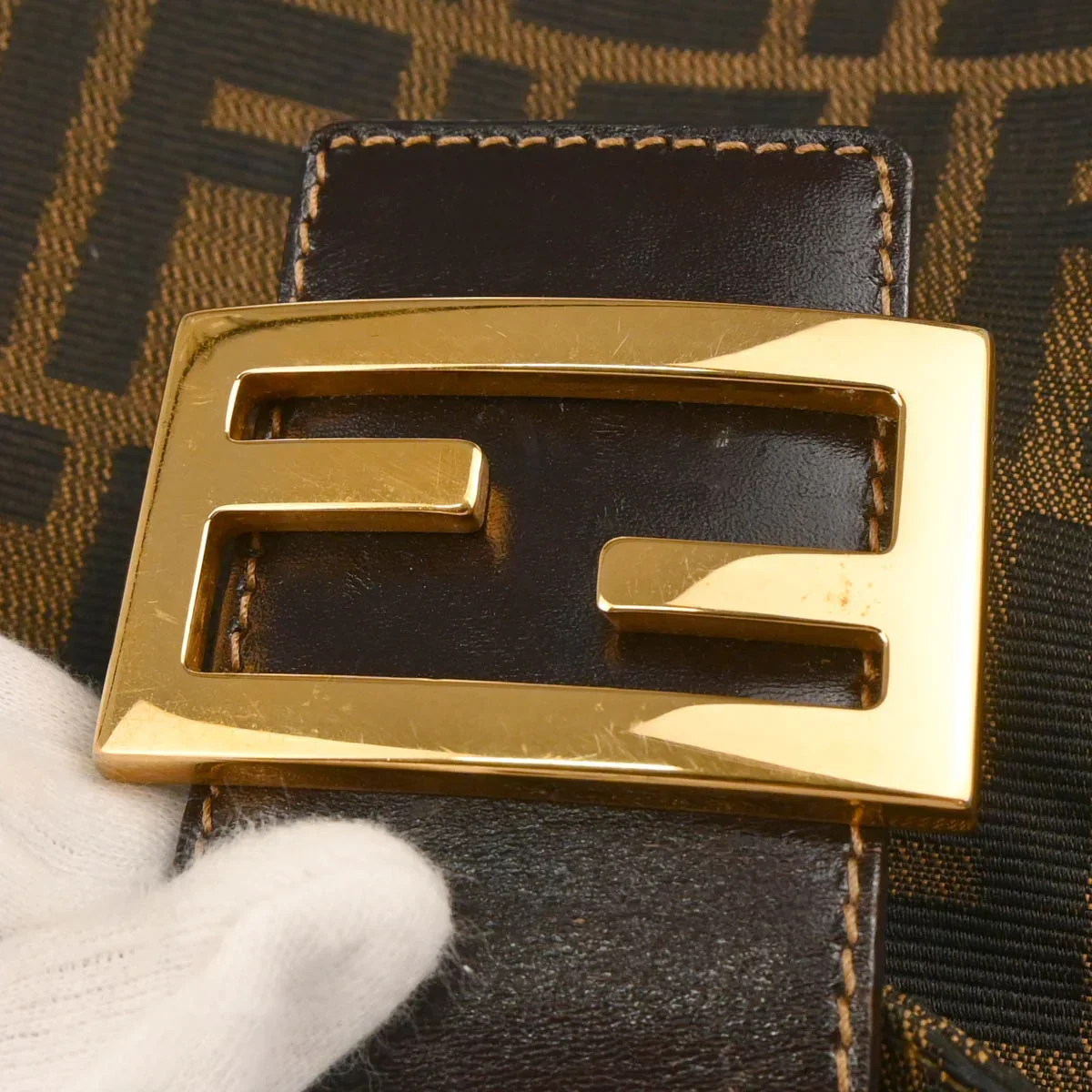 Fendi 1990s Brown Canvas Zucca Handbag - Image 7