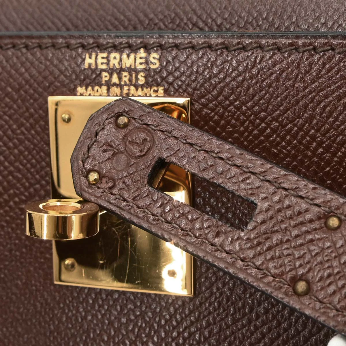 Hermes 1990 Havane Courchevel Kelly 28 Sellier Handbag - Image 10