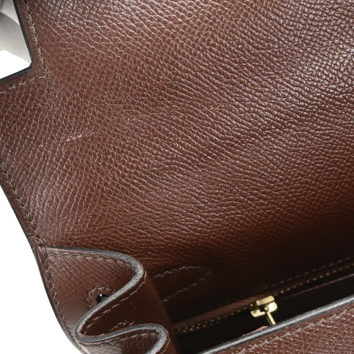 Hermes 1990 Havane Courchevel Kelly 28 Sellier Handbag - Image 7