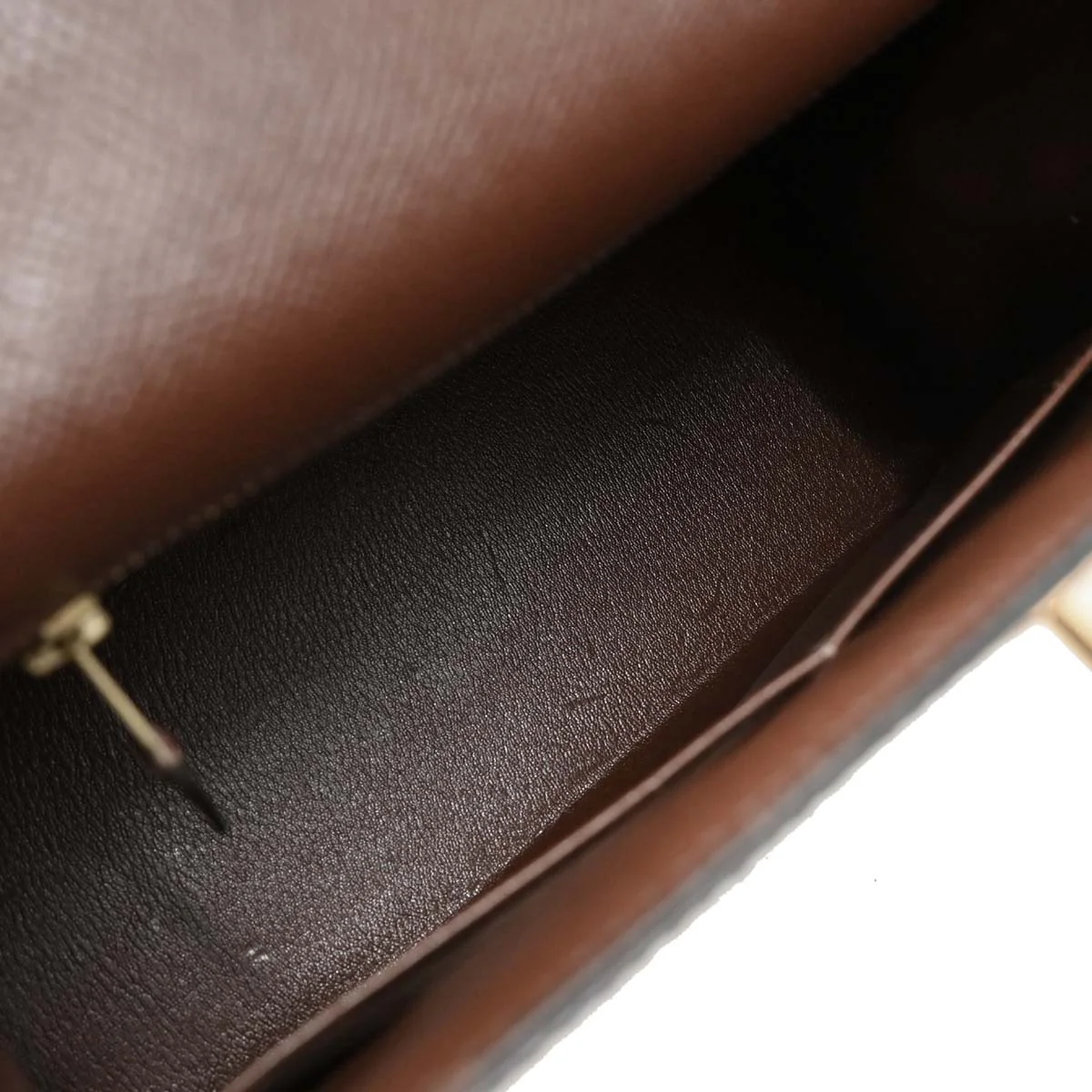 Hermes 1990 Havane Courchevel Kelly 28 Sellier Handbag - Image 8