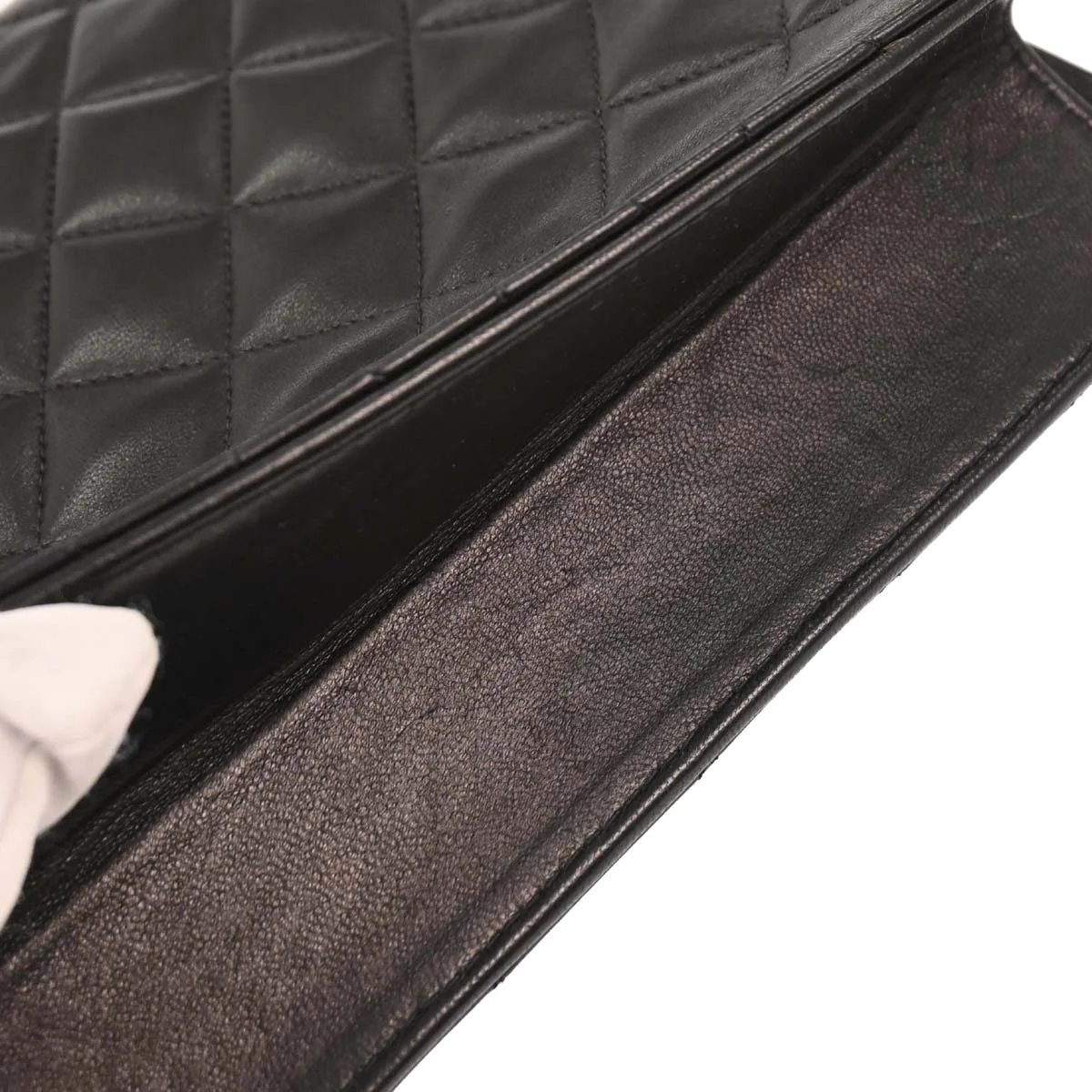 Chanel 2003-2004 Black Lambskin Turnlock Small Half Flap Shoulder Bag - Image 4