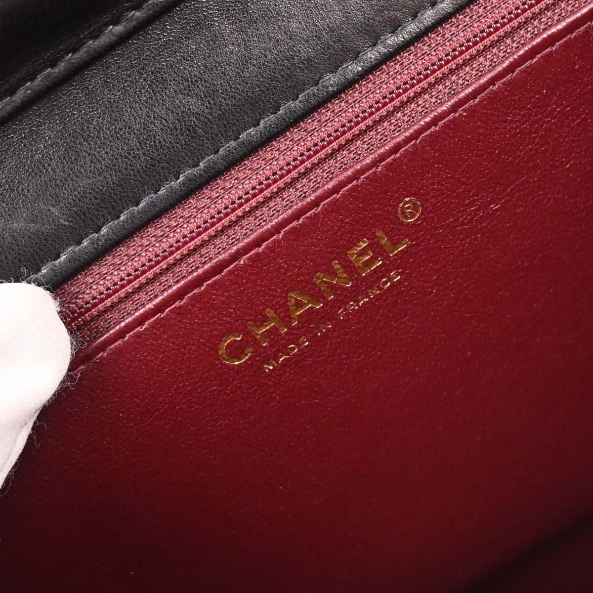 Chanel 2003-2004 Black Lambskin Turnlock Small Half Flap Shoulder Bag - Image 8