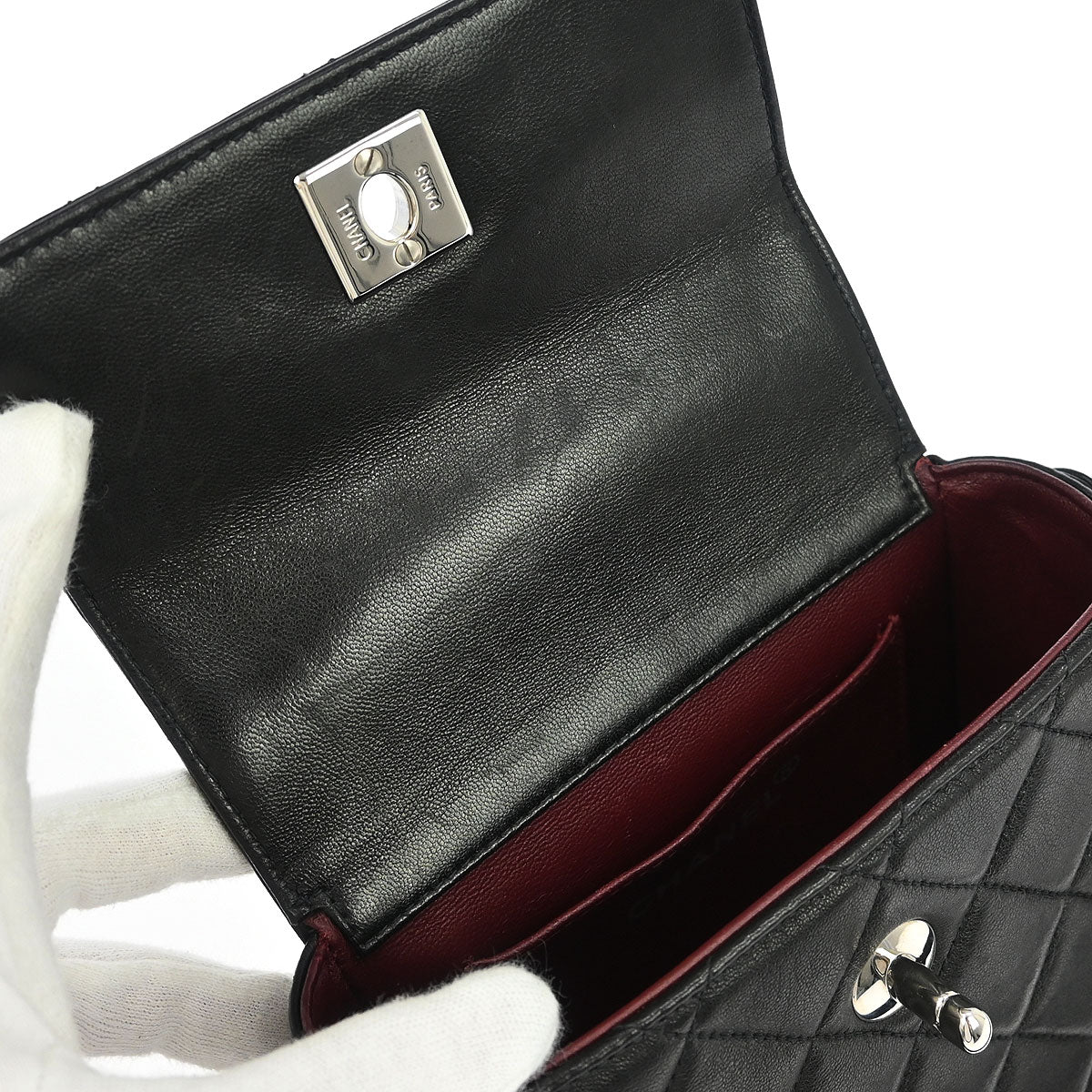 Chanel 1997-1999 Black Lambskin Handbag - Image 6