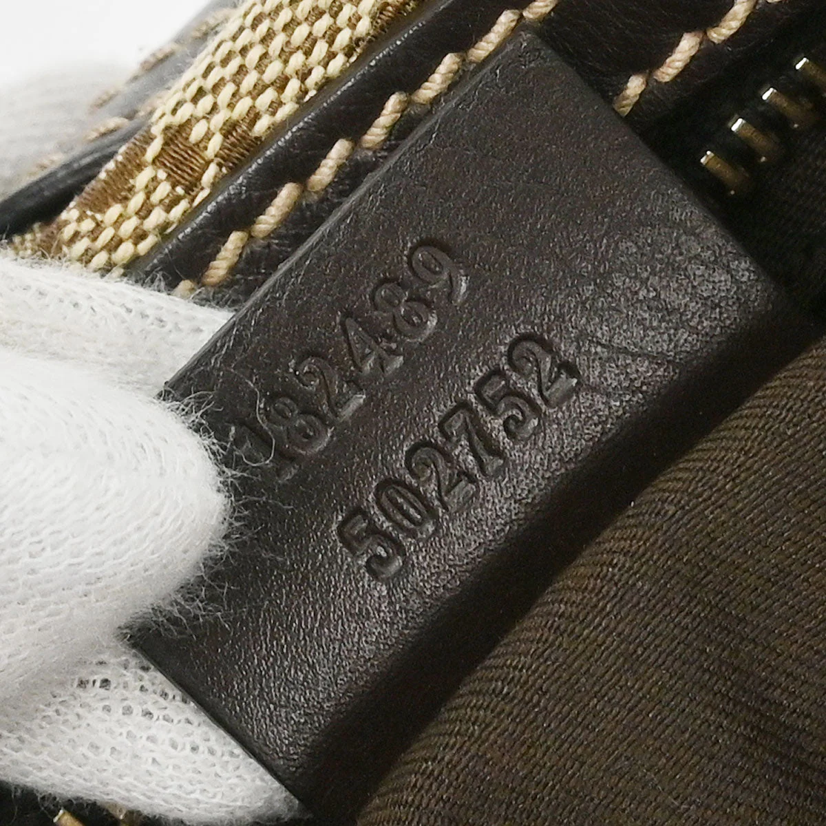 Gucci Beige Canvas GG Hobo Handbag - Image 10