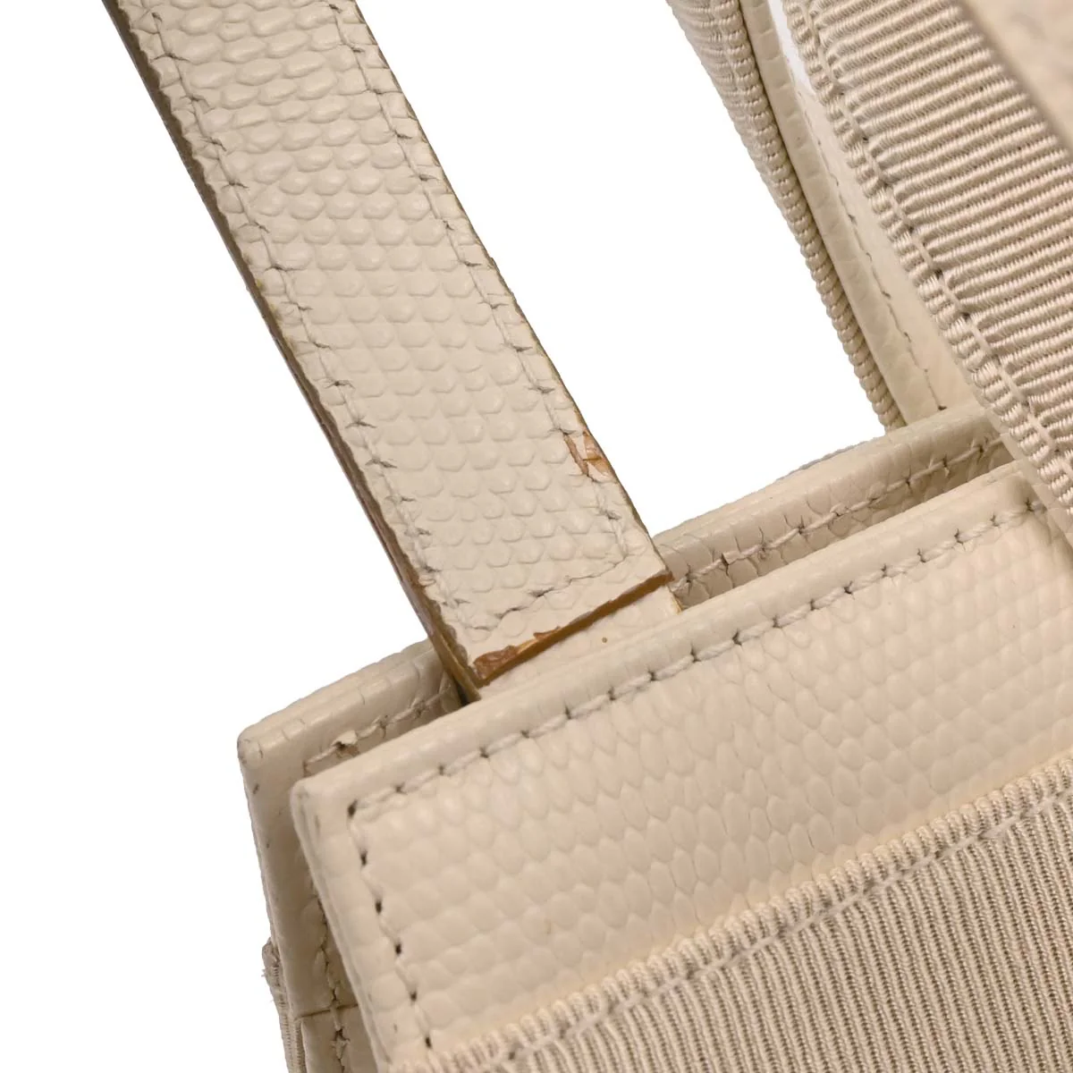 Salvatore Ferragamo * White Vara Bow 2way Shoulder Handbag - Image 3