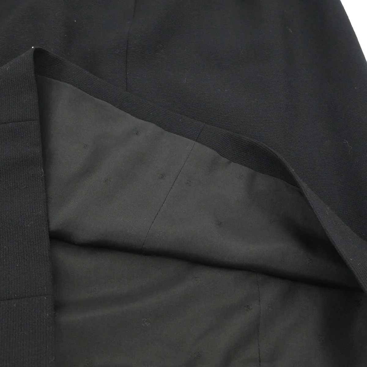 Chanel 1995 Skirt Black #40 - Image 4