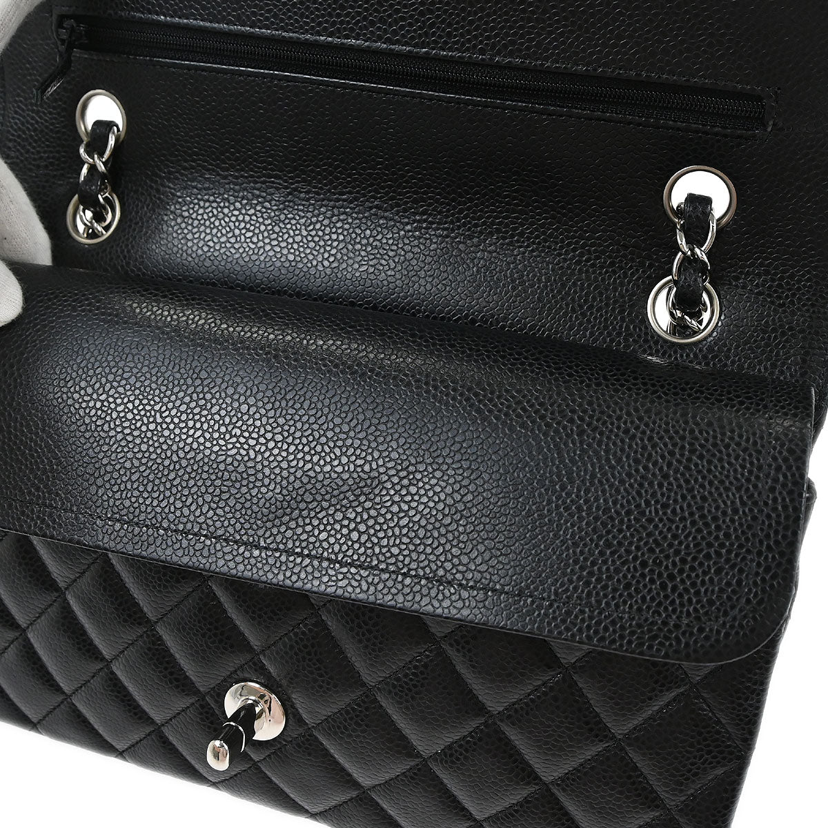 Chanel 2018 Black Caviar Skin Medium Classic Double Flap Shoulder Bag - Image 15