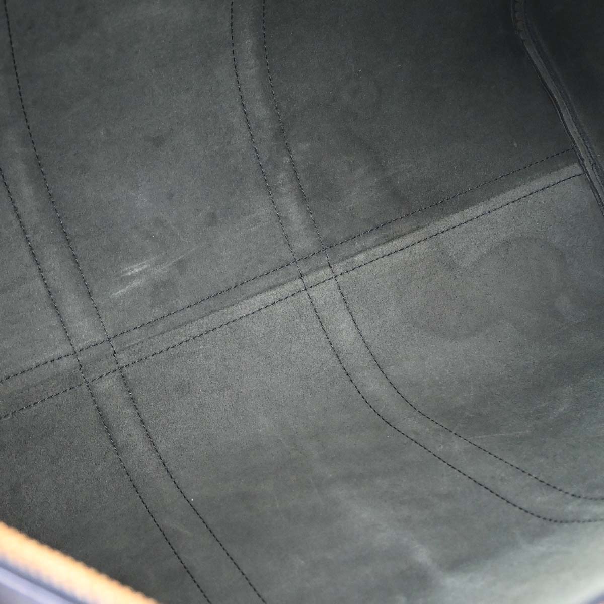 Louis Vuitton 1997 Black Epi Keepall 50 Travel Handbag M42962 - Image 18