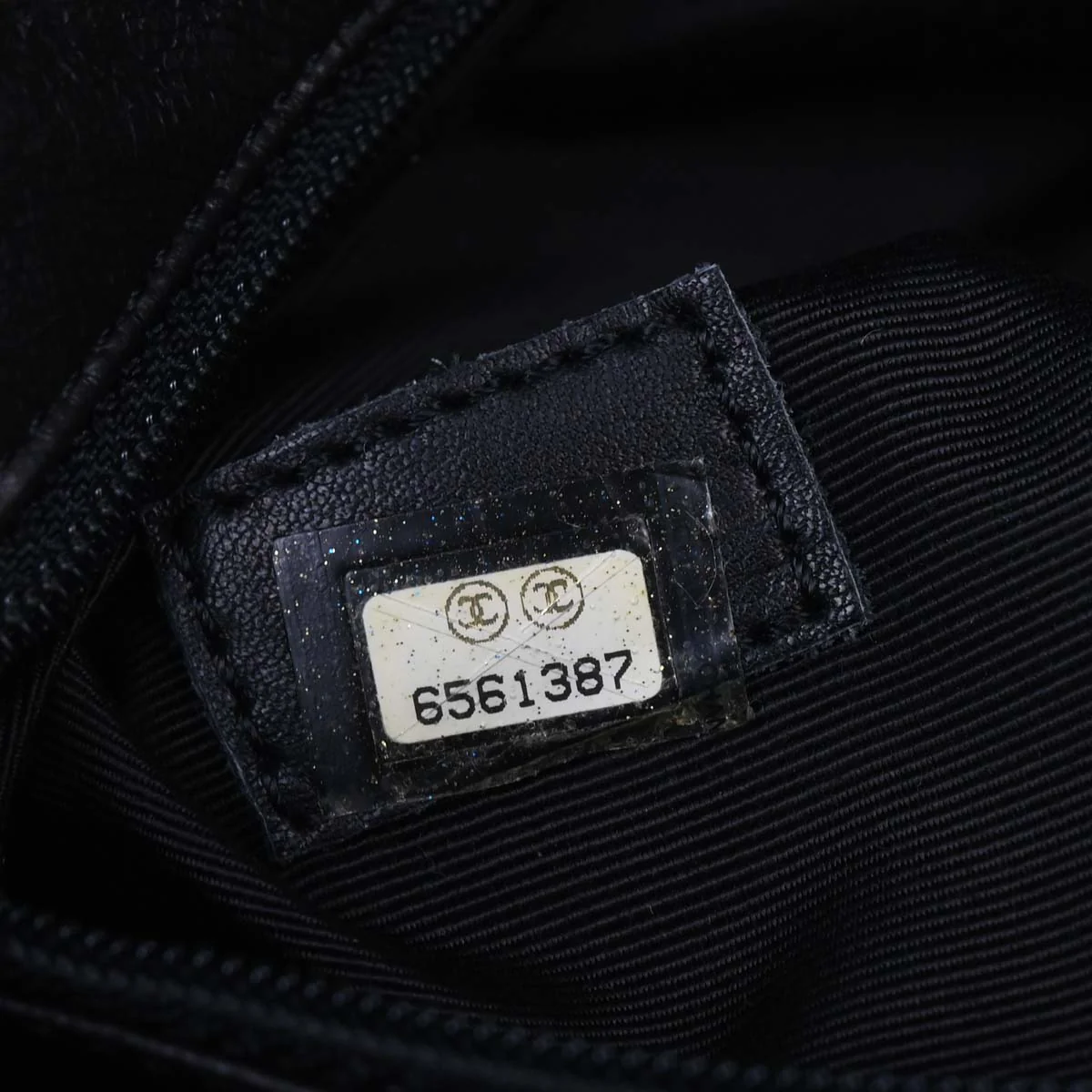 Chanel Black Caviar Skin Medallion Tote Handbag - Image 19
