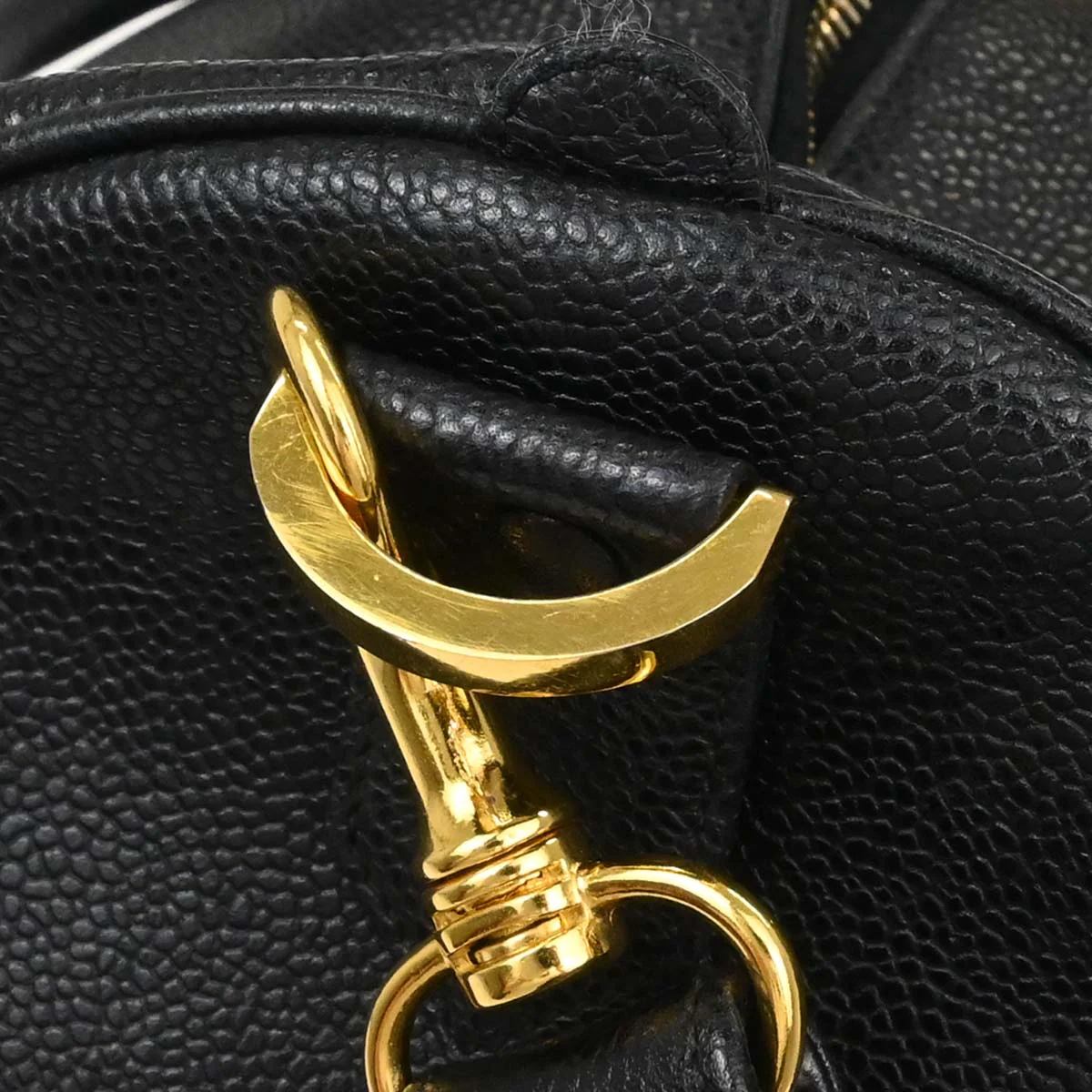 Chanel 1997-1999 Black Caviar Skin 2way Shoulder Duffle Handbag - Image 5